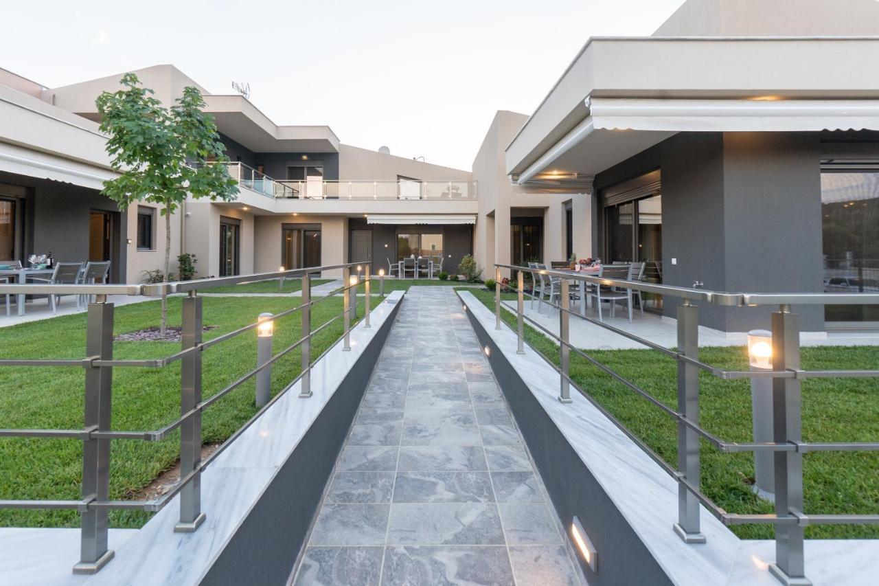 3 Doors Villas Nea Iraklitsa 외부 사진