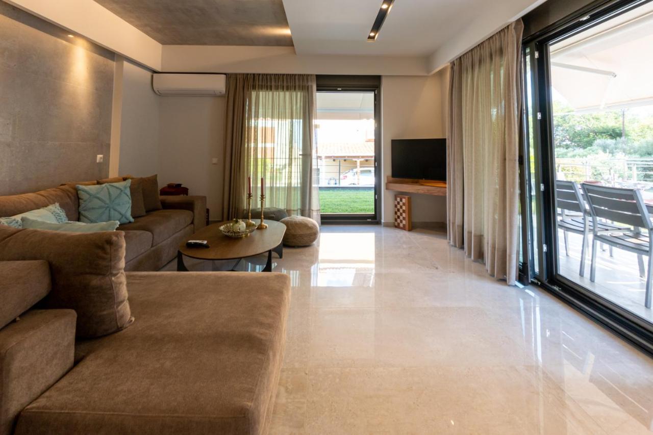3 Doors Villas Nea Iraklitsa 외부 사진