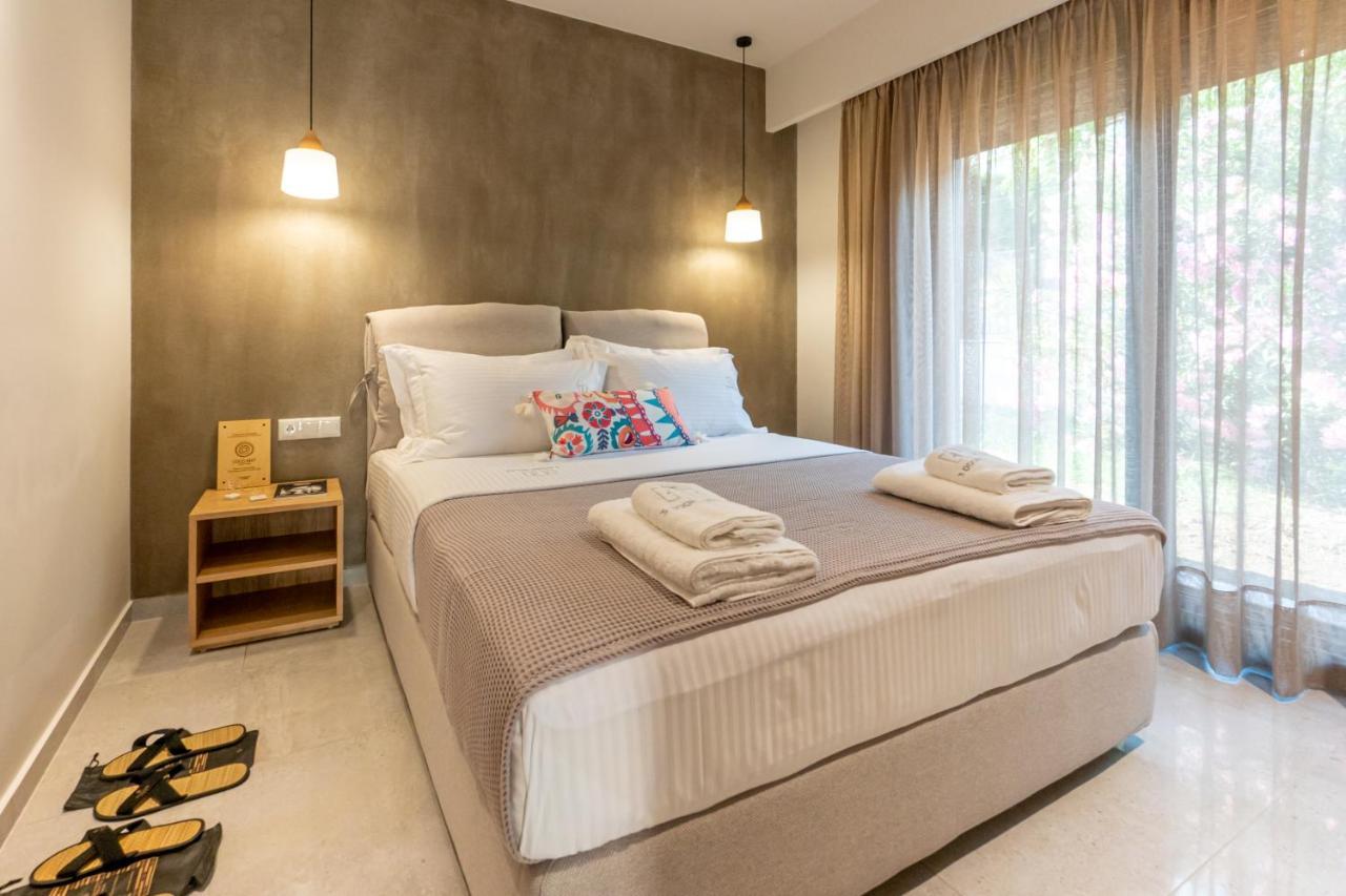 3 Doors Villas Nea Iraklitsa 외부 사진