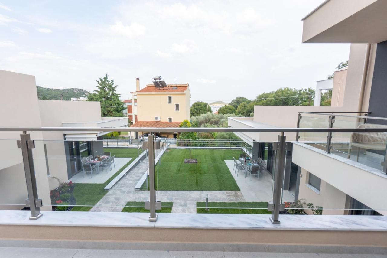 3 Doors Villas Nea Iraklitsa 외부 사진