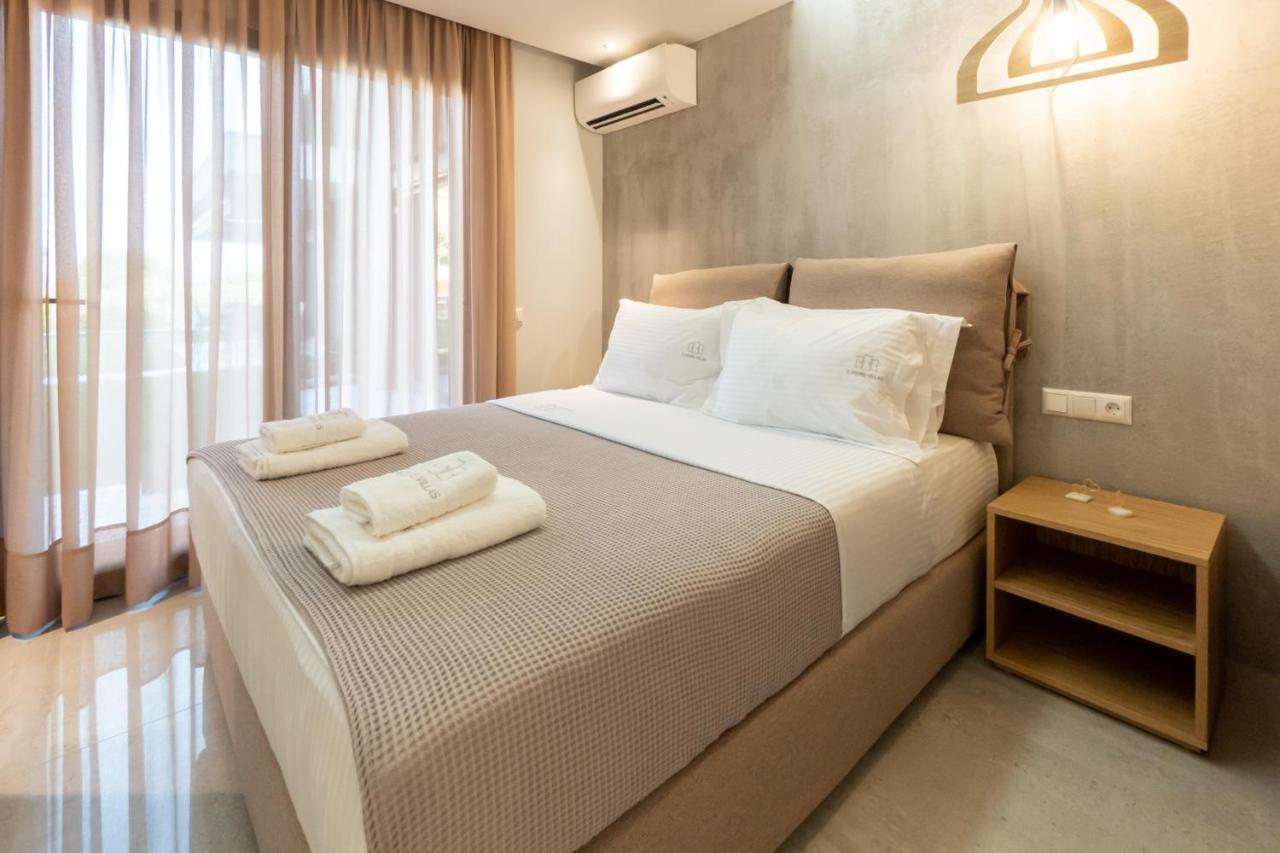 3 Doors Villas Nea Iraklitsa 외부 사진