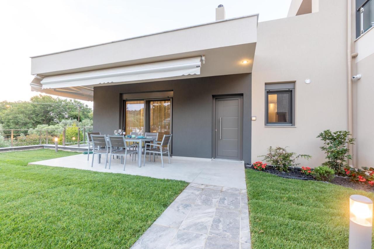 3 Doors Villas Nea Iraklitsa 외부 사진
